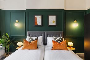 Your Apartment Clifton House