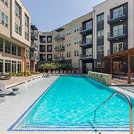 StayOvr at Galatyn Park - Richardson