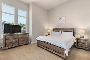 StayOvr at Galatyn Park - Richardson