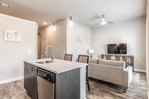 StayOvr at Galatyn Park - Richardson