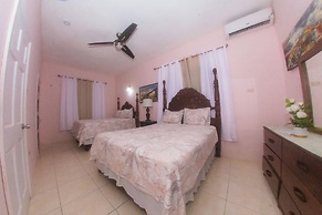 Dela de-Rose Guest House negril Jamaica