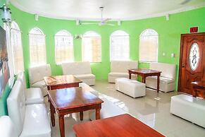 Dela de-Rose Guest House negril Jamaica