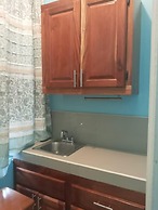 Dela de-Rose Guest House negril Jamaica