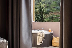 Avaton Suites & Villa Philian Collection