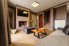 Avaton Suites & Villa Philian Collection