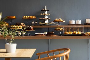 Avaton Suites & Villa Philian Collection