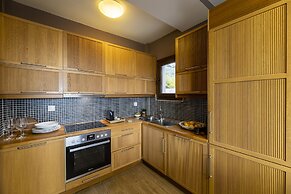 Avaton Suites & Villa Philian Collection