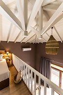 Avaton Suites & Villa Philian Collection