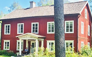5 bed Country Home Only 2 hrs North of Stockholm