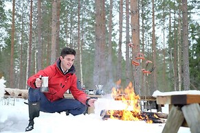 5 bed Country Home Only 2 hrs North of Stockholm