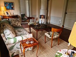 5 bed Country Home Only 2 hrs North of Stockholm