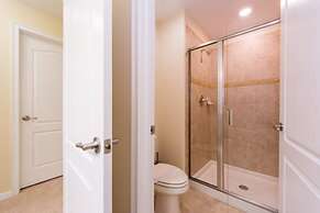 Storey Lake Resort Vacation Home 4 Bedroom Townhouse by Redawning