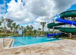 Storey Lake Resort Vacation Home 4 Bedroom Townhouse by Redawning