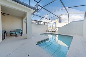 Storey Lake Resort Vacation Home 4 Bedroom Townhouse by Redawning