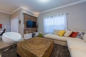 Storey Lake Resort Vacation Home 4 Bedroom Townhouse by Redawning