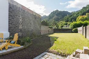 Furnas Boutique House