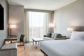 AC Hotel by Marriott St. Louis Chesterfield