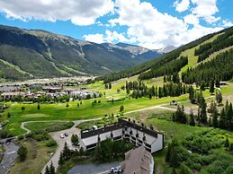 Heated Pool Ski-In Walk-Out Perfect Hotel Room - CV210A by Redawning