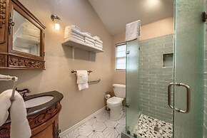 Ponderosa Country Haus Prd 2495 2 Bedroom Home by RedAwning