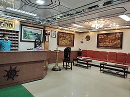 Hotel Alakapuri