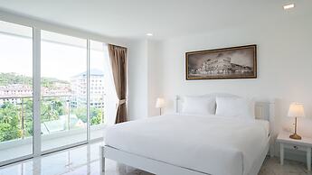 B2 Phuket Premier Hotel