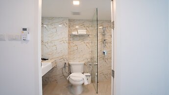 B2 Phuket Premier Hotel