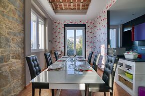 La Lincolnia - with Garden and Seaview