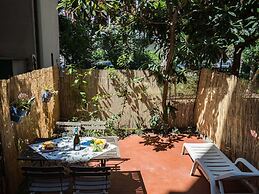 Sciacchetrà Ground Floor Apartment & AC