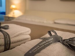 Sciacchetrà Ground Floor Apartment & AC