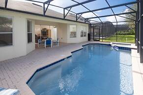 Enchanted Windsor Hills Vacation Home 5 Bedroom Home by Redawning