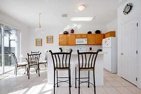 Windwood Bay Vacation Home 4 Bedroom Home by Redawning