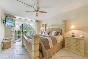 Tracy's Sea Isles Condo 2 Bedroom Condo by Redawning
