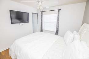 Encanta Townhouse 3 Bedroom Townhouse by Redawning