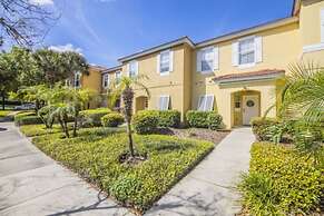 Encanta Townhouse 3 Bedroom Townhouse by Redawning