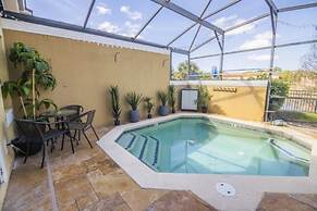 Encanta Townhouse 3 Bedroom Townhouse by Redawning