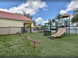 Gerald's Club Cortile Condo 3 Bedroom Condo by RedAwning