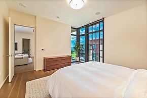 Park Lane 8803 2 Bedroom Condo by RedAwning