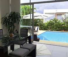 Casa Quinta con Piscina en el Peñón