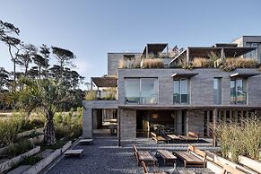 Casagrande Hotel and Beach Club