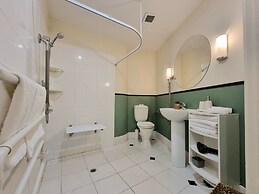 One Bedroom with Disabled Bathroom