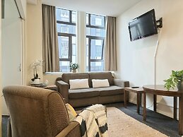 Experience The City Life-Walk Everywhere