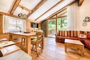 Uralp Royal by A-Appartments