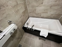 Jinju Raon Stay in Perla