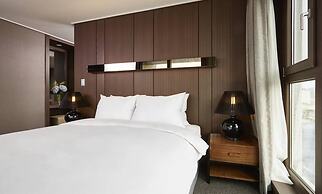 Jinju Raon Stay in Perla