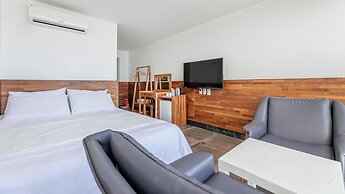 Jeju Dalbeach Pension