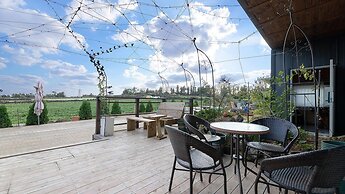 Seogwipo Unyeong Pension