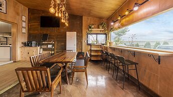 Seogwipo Unyeong Pension