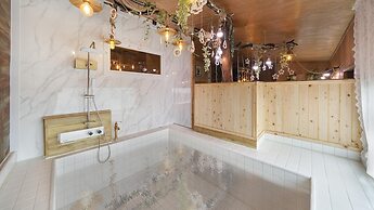 Seogwipo Unyeong Pension