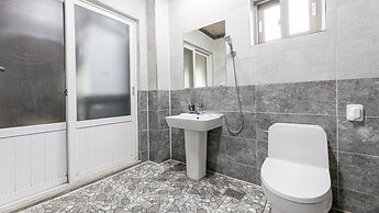 Seogwipo Unyeong Pension