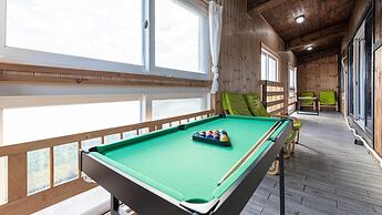 Seogwipo Unyeong Pension